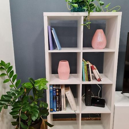 Apartman Vinyl - Self Chek-In โอซีเยก ภายนอก รูปภาพ